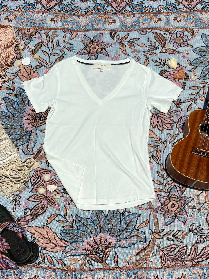 Women's Moth Tee