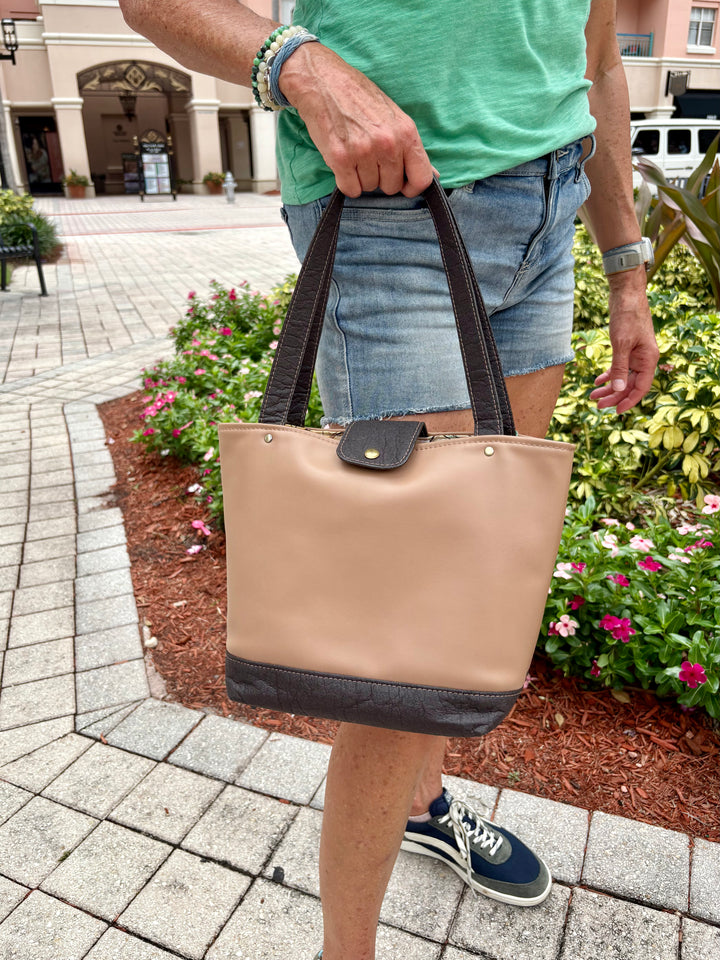 Vegea Grape Leather Tote