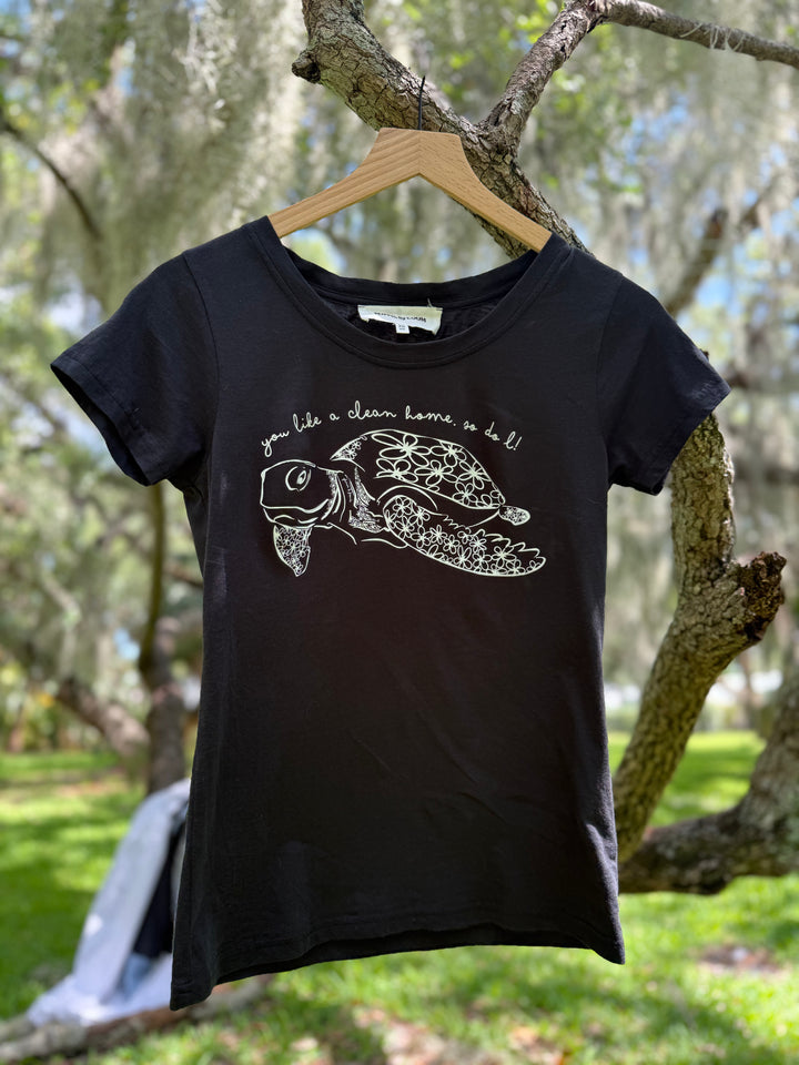 Women's Turtle Front Tee