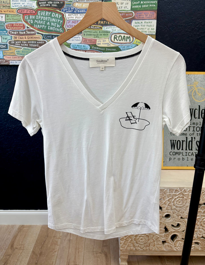 Women's Beach Chair Tee