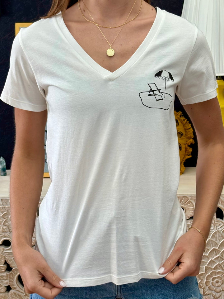 Women's Beach Chair Tee